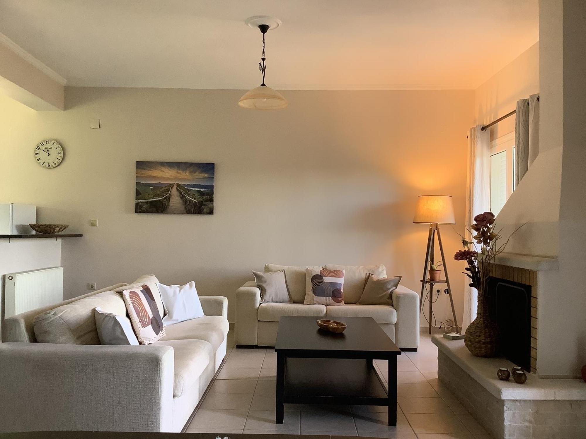 Villa Sunrise Apartment Γουβιά Εξωτερικό φωτογραφία
