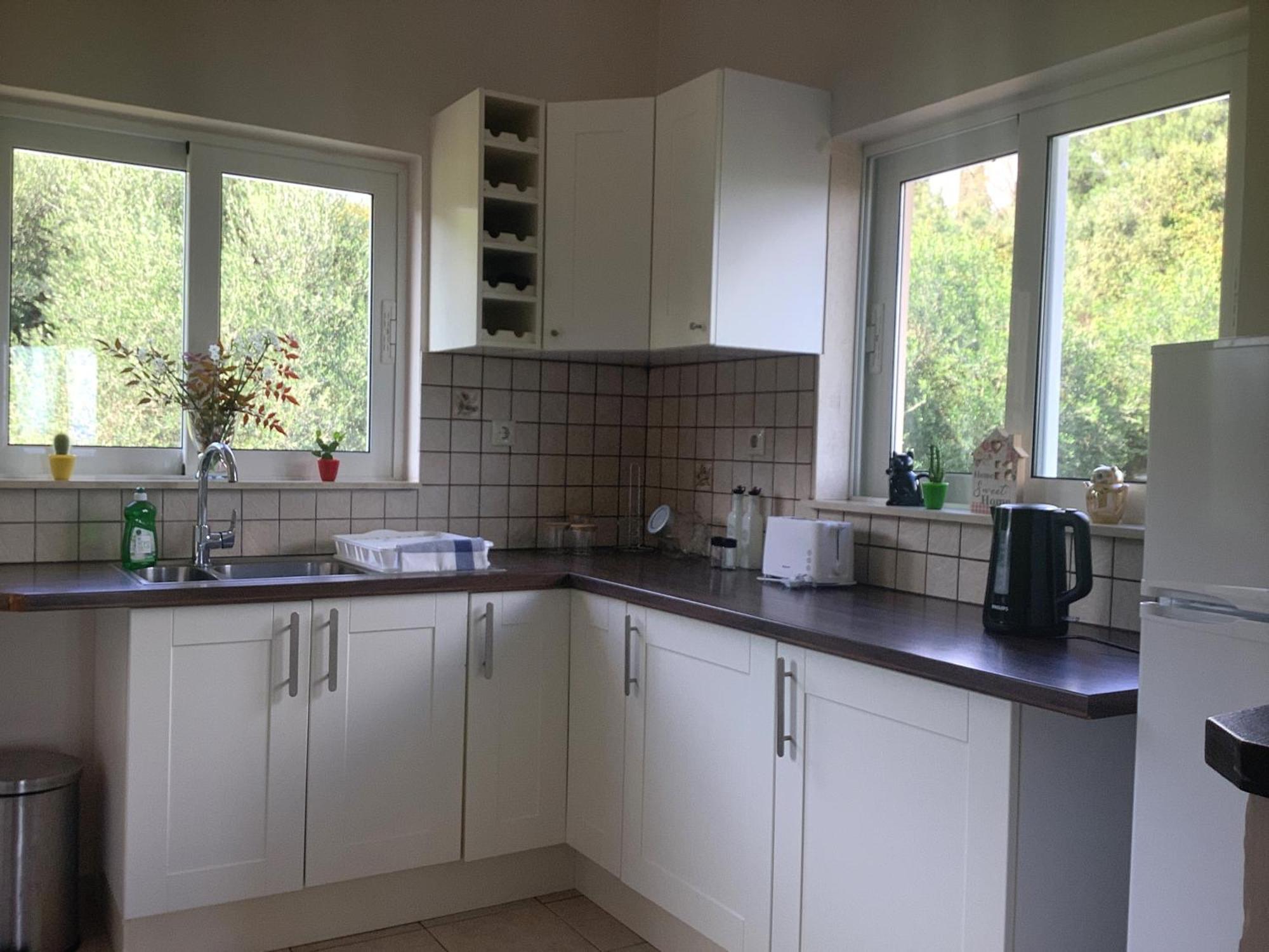 Villa Sunrise Apartment Γουβιά Εξωτερικό φωτογραφία