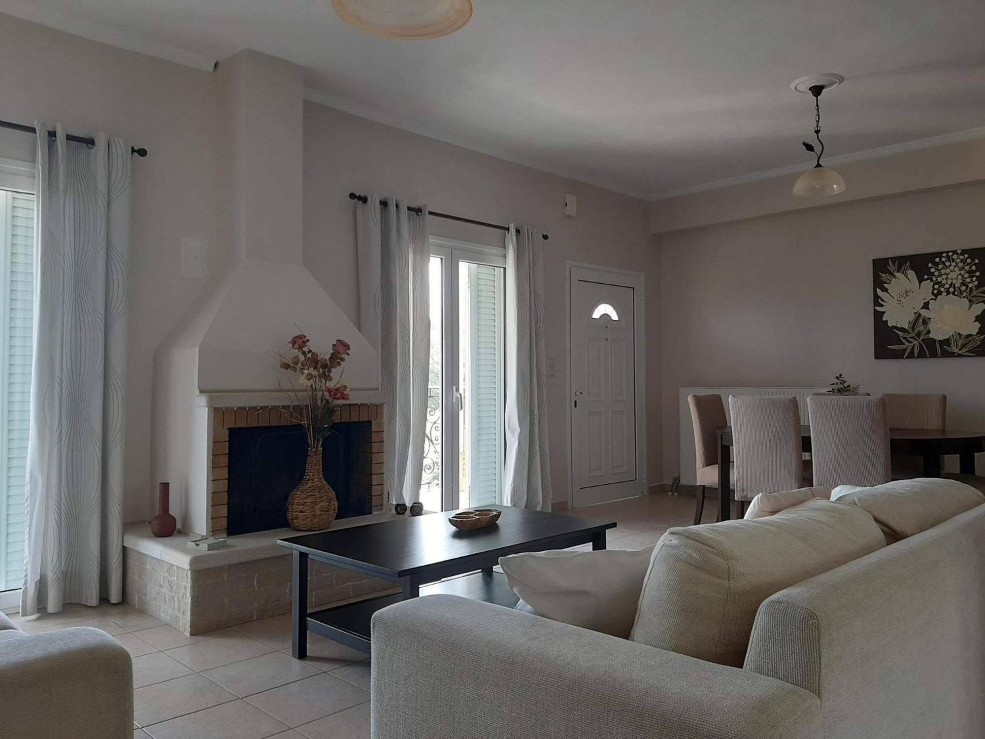 Villa Sunrise Apartment Γουβιά Εξωτερικό φωτογραφία